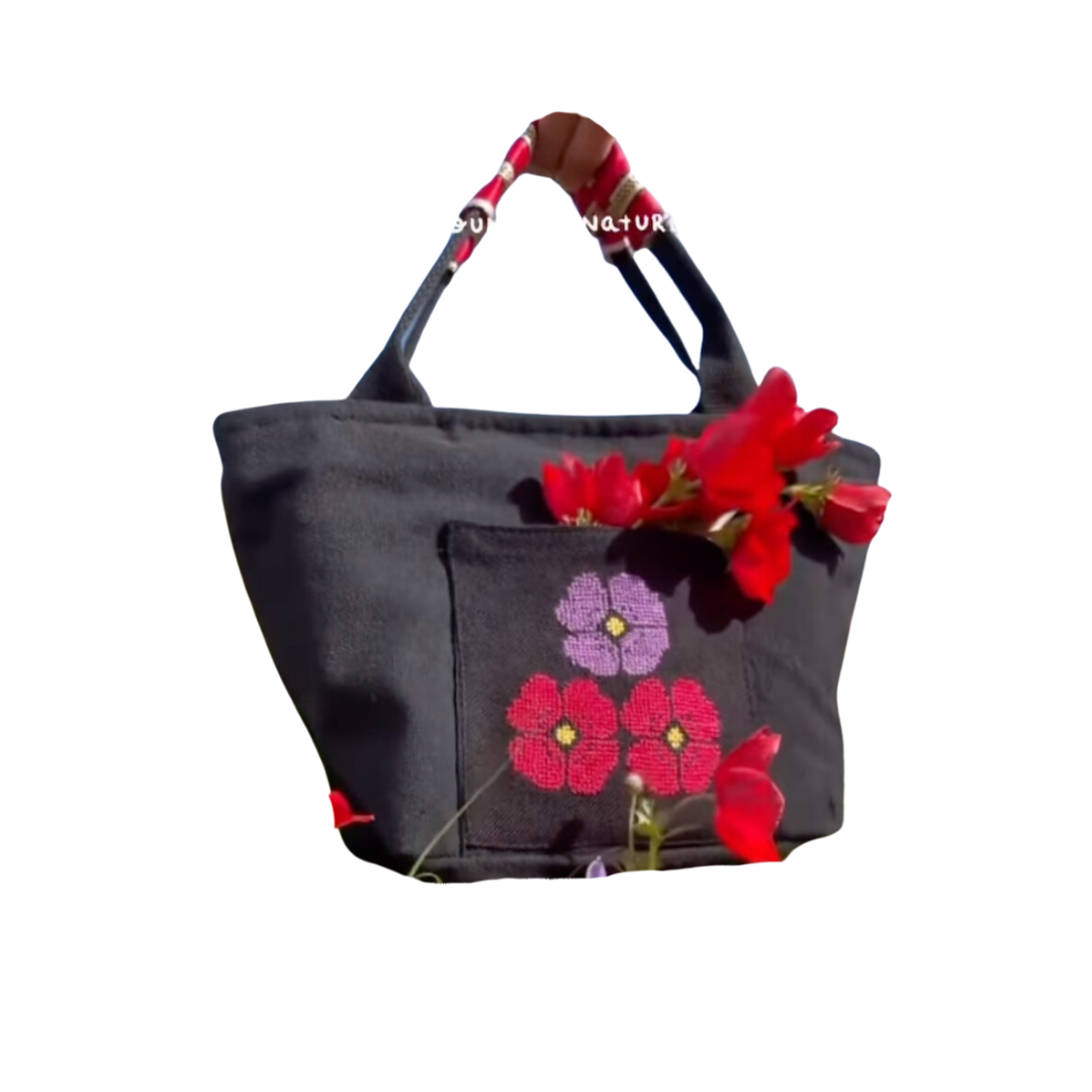 Anemone 🌸 Palestinian Tatreez Lunch Bag